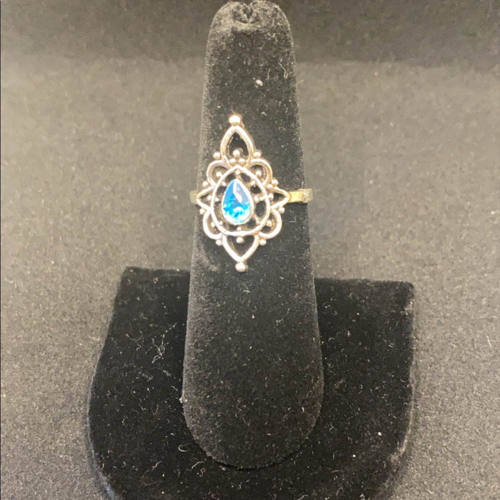 Fashion princess ring